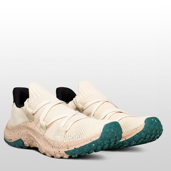 Shoes - Holo Maverick Slip-on Women Sneakers Comfort Athletic Shoes Sz  8 Vanilla Ice